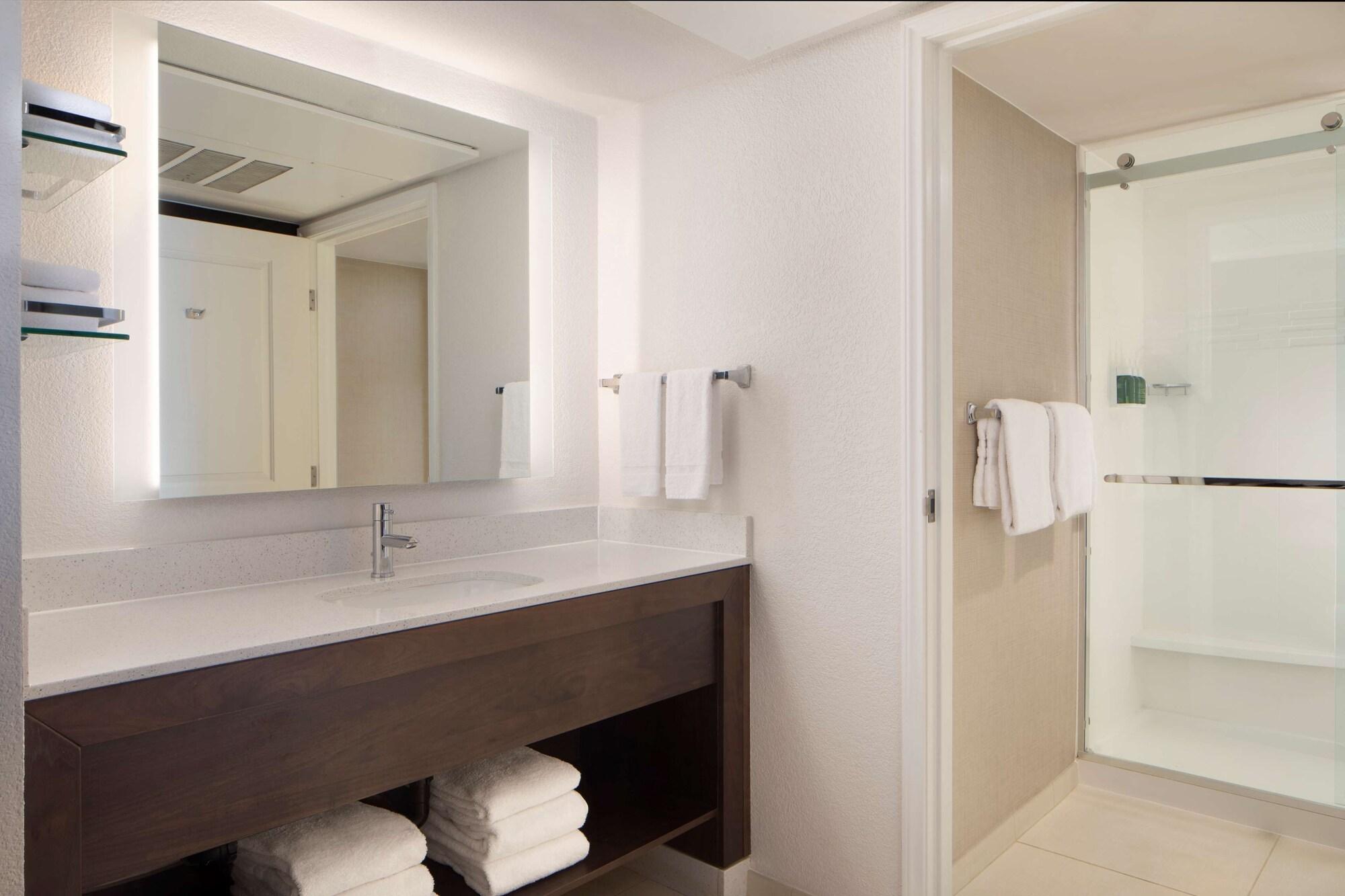 Sonesta Es Suites Fresno Bagian luar foto