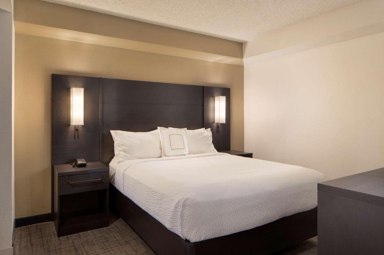 Sonesta Es Suites Fresno Bagian luar foto