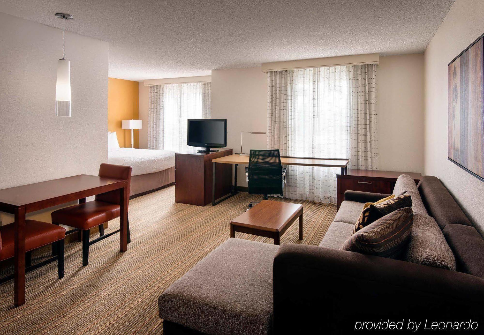 Sonesta Es Suites Fresno Bagian luar foto